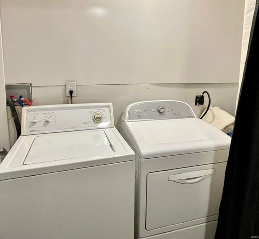 419 S Third Street, Boonville, IN 47601