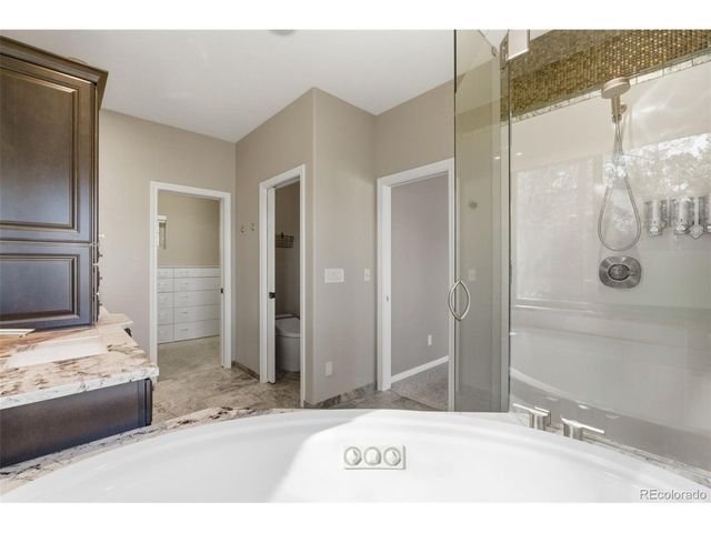 4126 Mohawk Dr, Larkspur, CO 80118