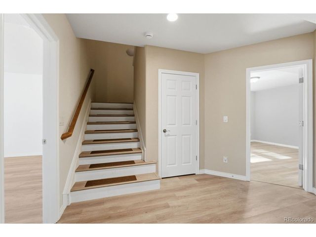 4126 Mohawk Dr, Larkspur, CO 80118