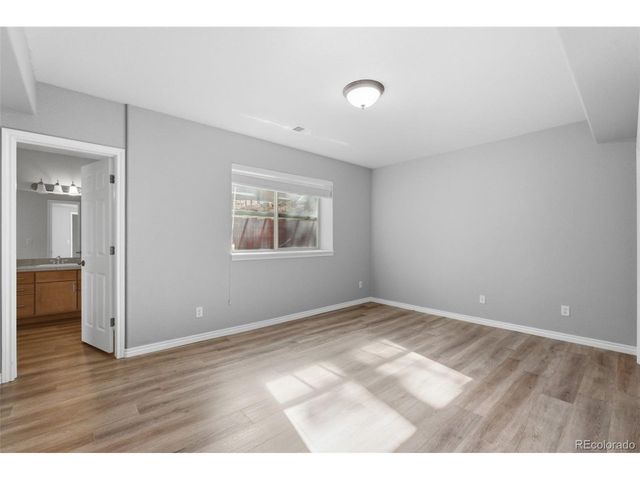 4126 Mohawk Dr, Larkspur, CO 80118