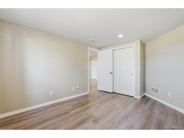 4126 Mohawk Dr, Larkspur, CO 80118