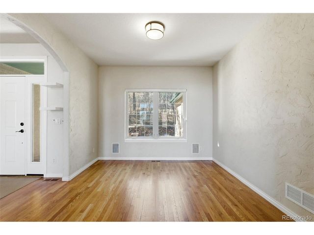 4126 Mohawk Dr, Larkspur, CO 80118