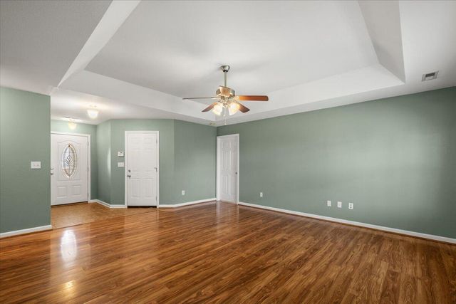 464 Glenn Wade Drive, Rossville, GA 30741