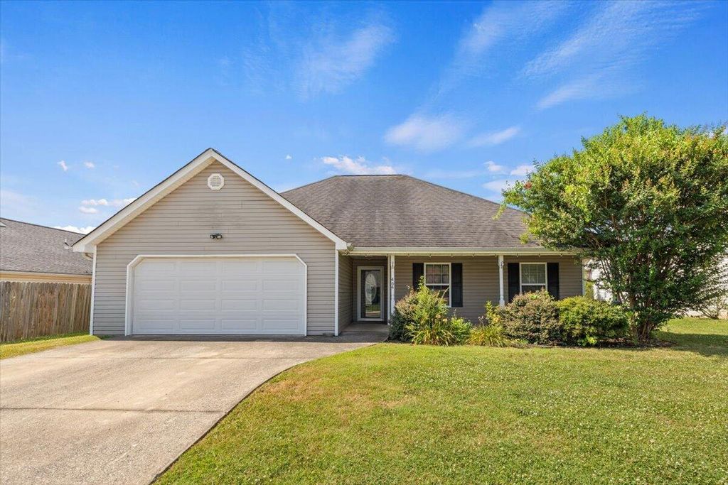 464 Glenn Wade Drive, Rossville, GA 30741