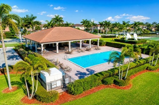 11843 SW 152nd Ct, Miami, FL 33196
