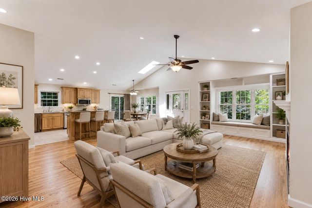 3254 Island Drive SE, Bolivia, NC 28422