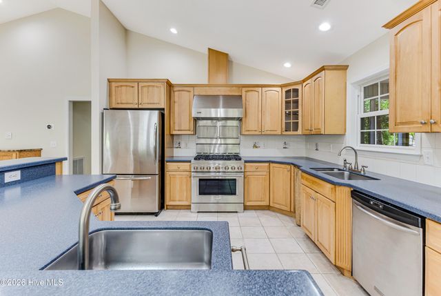 3254 Island Drive SE, Bolivia, NC 28422