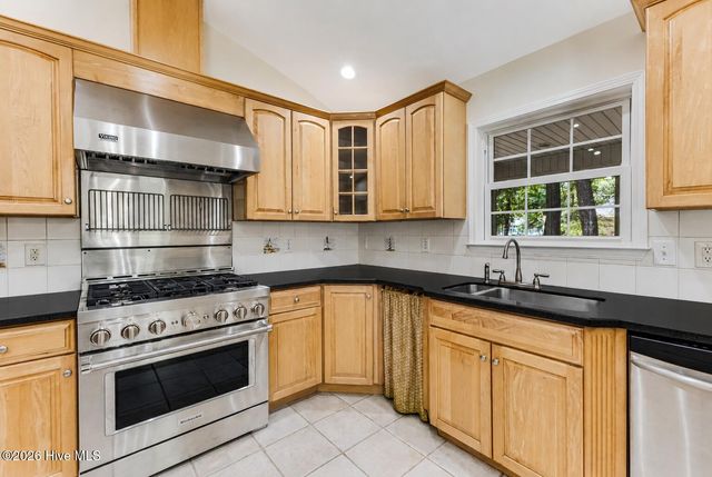 3254 Island Drive SE, Bolivia, NC 28422