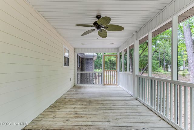 3254 Island Drive SE, Bolivia, NC 28422