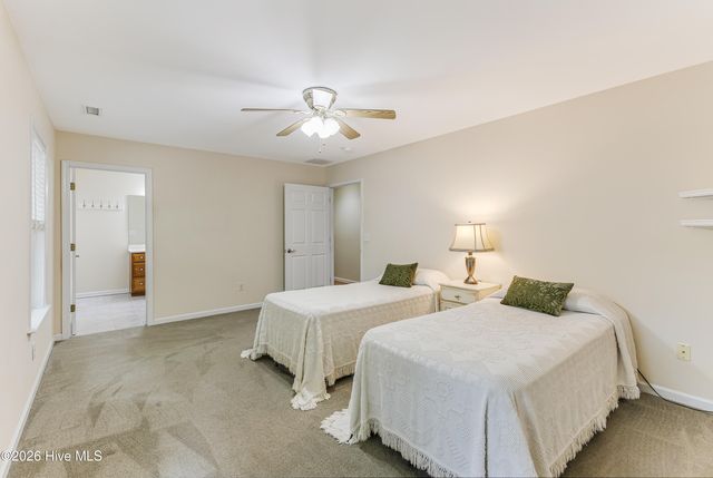 3254 Island Drive SE, Bolivia, NC 28422
