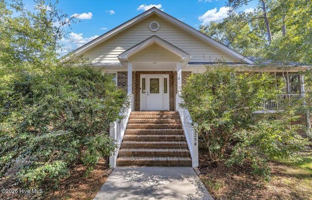 3254 Island Drive SE, Bolivia, NC 28422