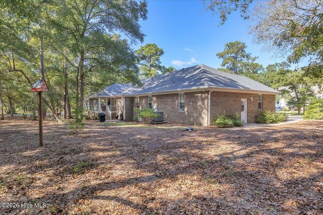 3254 Island Drive SE, Bolivia, NC 28422