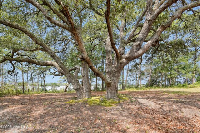 3254 Island Drive SE, Bolivia, NC 28422