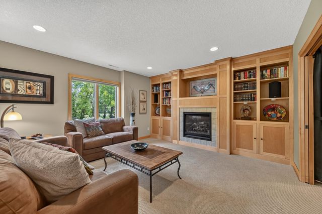 639 Donnington Place, Byron, MN 55920