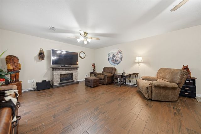 27211 Seahorse Lane, Magnolia, TX 77355