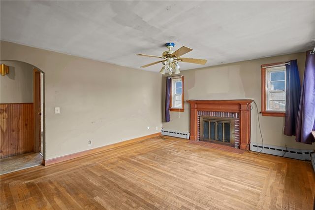 28 Harrington Drive, Johnston, RI 02919