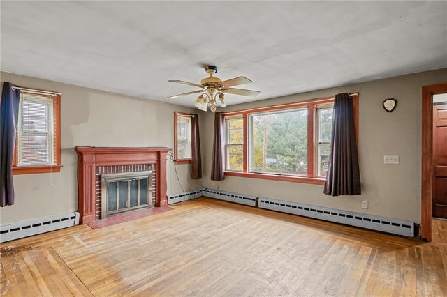 28 Harrington Drive, Johnston, RI 02919