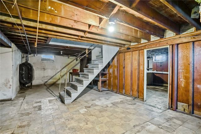 28 Harrington Drive, Johnston, RI 02919