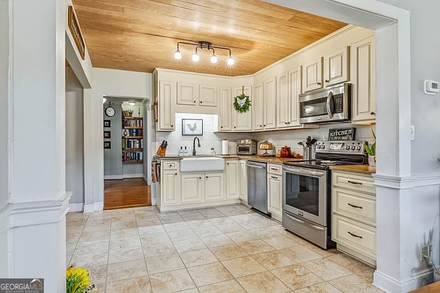 239 Crumbley Road, Mcdonough, GA 30252