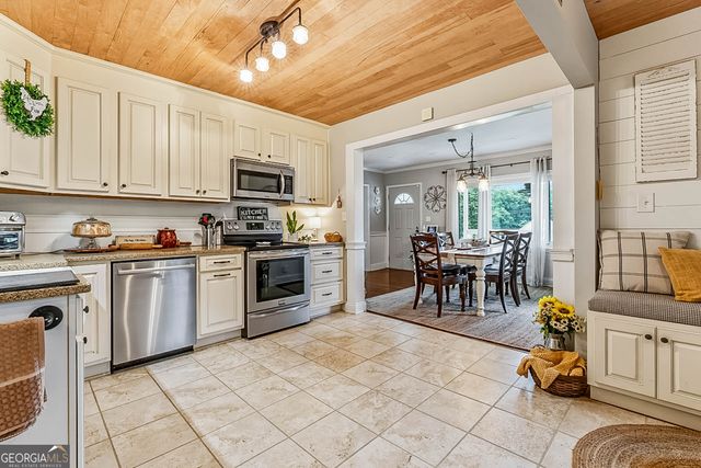 239 Crumbley Road, Mcdonough, GA 30252