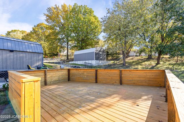 3917 VICKIE DRIVE, Jefferson City, MO 65109