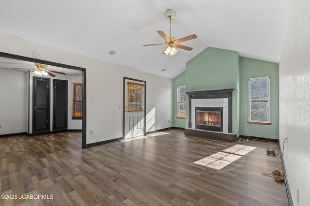 3917 VICKIE DRIVE, Jefferson City, MO 65109