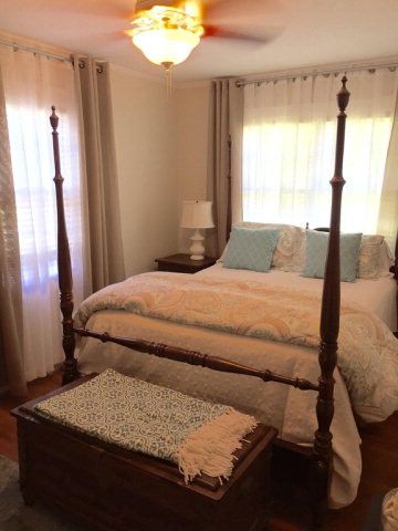 406 Pine Hill Road, Saint Matthews, SC 29135