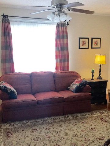 406 Pine Hill Road, Saint Matthews, SC 29135