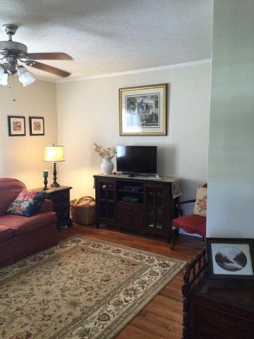 406 Pine Hill Road, Saint Matthews, SC 29135