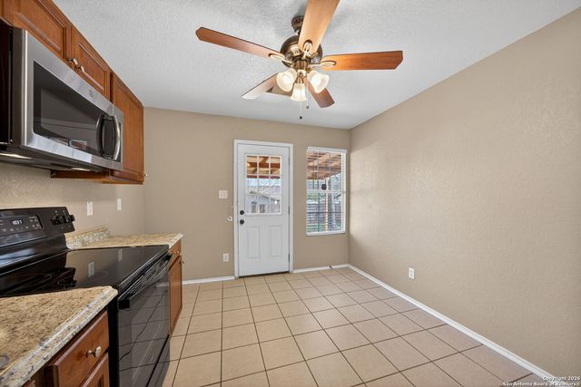 10011 SOUTHERN SUN, San Antonio, TX 78245