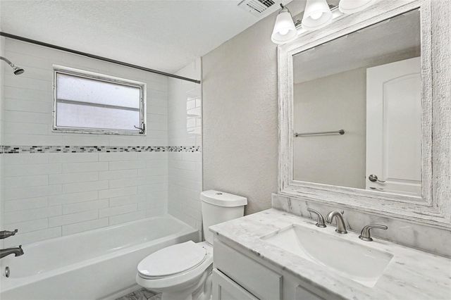 3750 LIGHTHOUSE WAY, Holiday, FL 34691