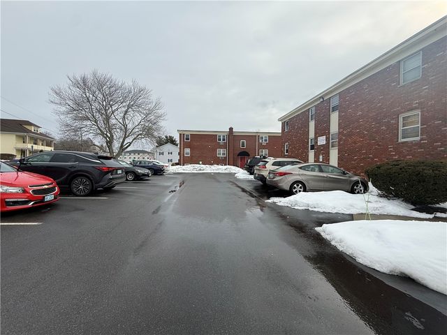 5 Cynthia Drive 17, North Providence, RI 02911