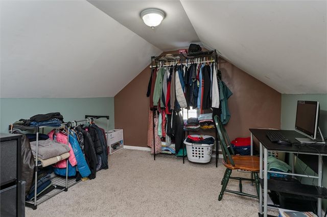 226 Oakwood Road, Rochester, NY 14616