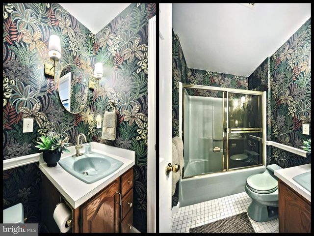 910 SHENANDOAH LN, York, PA 17404
