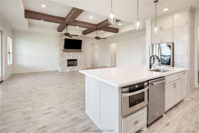 5035 Greenstone Way, Bryan, TX 77802