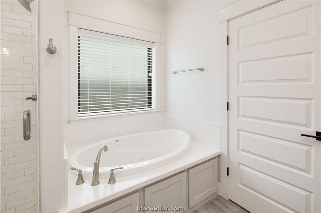 5035 Greenstone Way, Bryan, TX 77802
