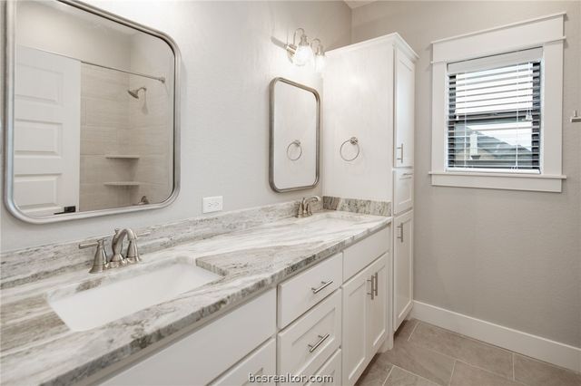 5035 Greenstone Way, Bryan, TX 77802