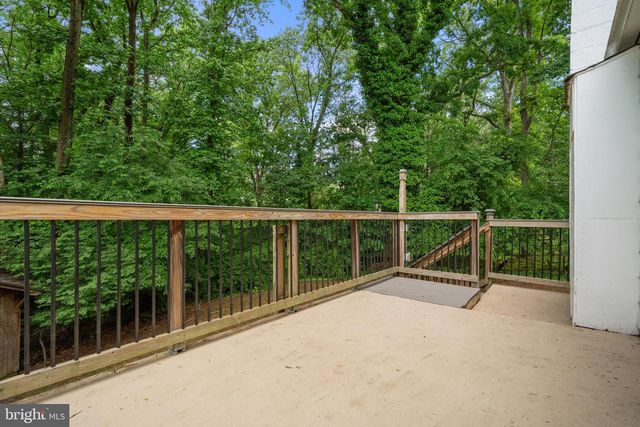 5604 EDGEMONT DR, Alexandria, VA 22310