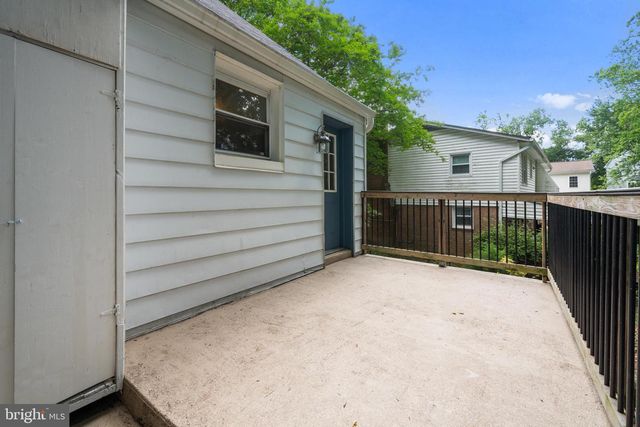 5604 EDGEMONT DR, Alexandria, VA 22310