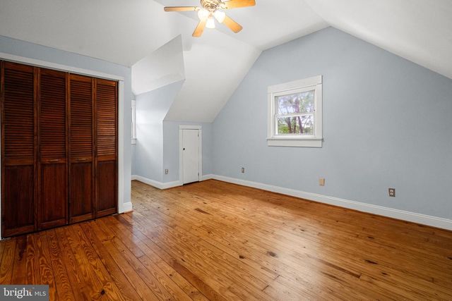 5604 EDGEMONT DR, Alexandria, VA 22310