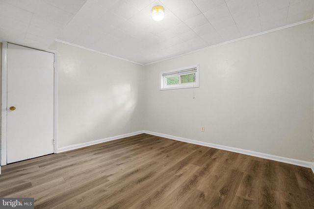 5604 EDGEMONT DR, Alexandria, VA 22310