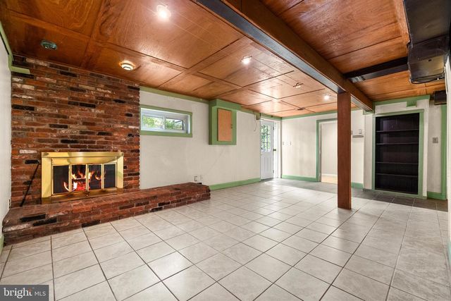 5604 EDGEMONT DR, Alexandria, VA 22310