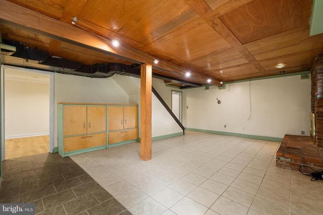 5604 EDGEMONT DR, Alexandria, VA 22310