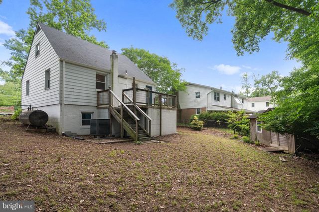 5604 EDGEMONT DR, Alexandria, VA 22310