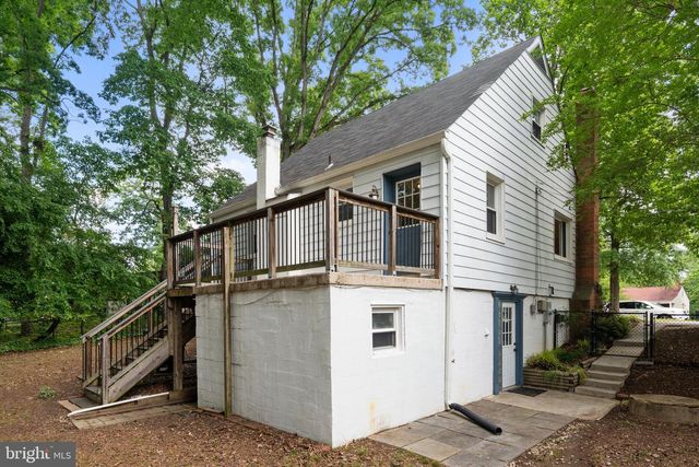 5604 EDGEMONT DR, Alexandria, VA 22310