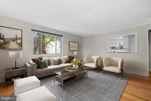 5604 EDGEMONT DR, Alexandria, VA 22310