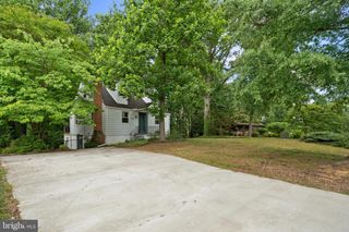5604 EDGEMONT DRIVE, Alexandria, VA 22310