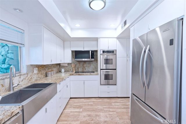 1235 S Orange Grove Boulevard, Pasadena, CA 91105