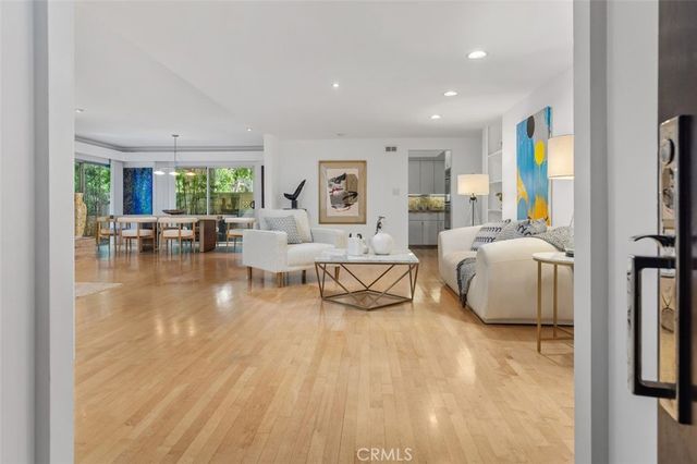 1235 S Orange Grove Boulevard, Pasadena, CA 91105