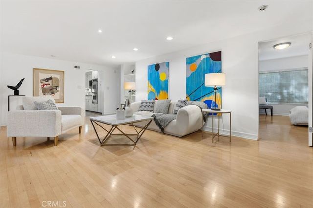 1235 S Orange Grove Boulevard, Pasadena, CA 91105